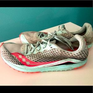 Saucony cross country running spikes